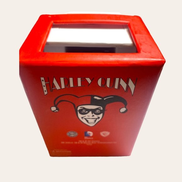 HARLEY QUINN WATCH (NIB) - Picture 8 of 10